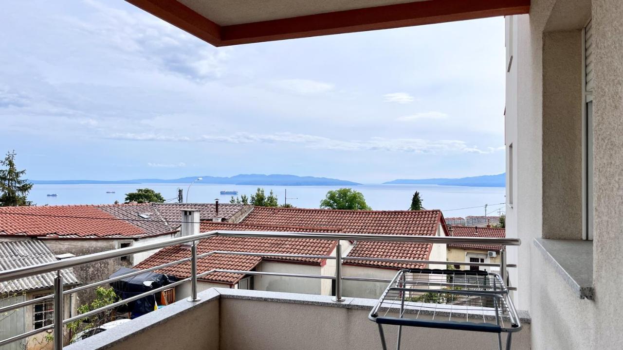 Peachy House Apartment Rijeka Ngoại thất bức ảnh