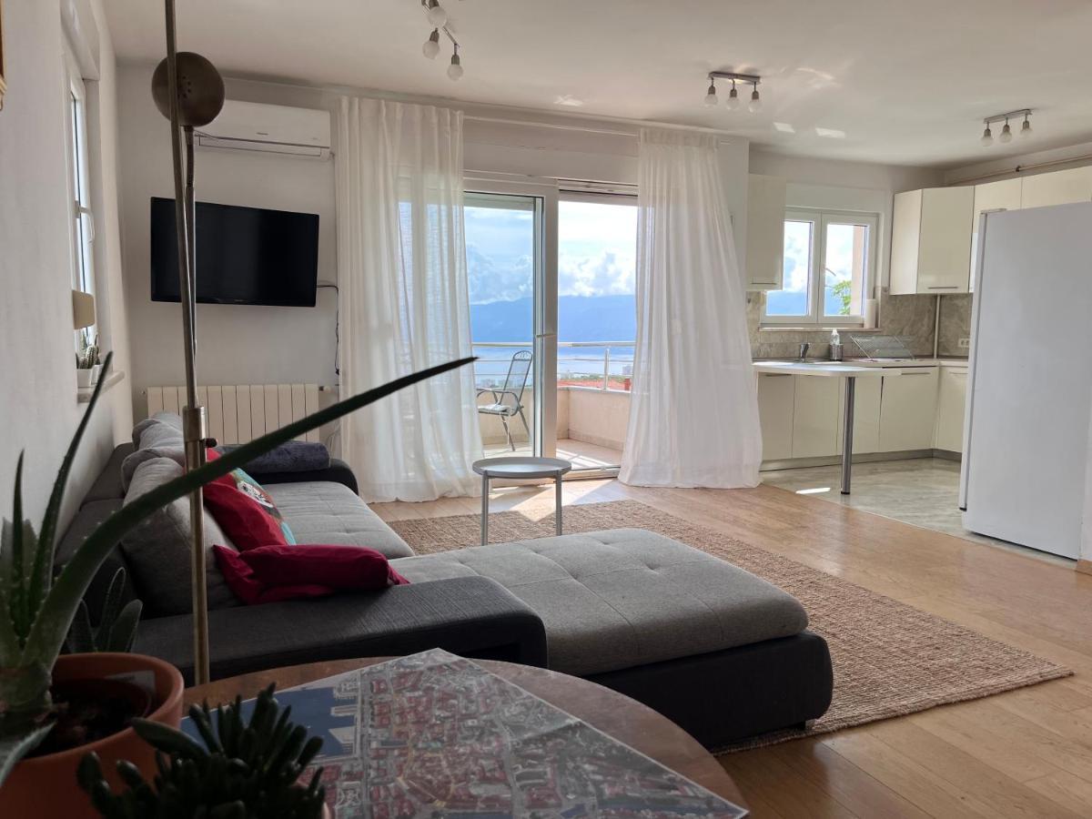 Peachy House Apartment Rijeka Ngoại thất bức ảnh